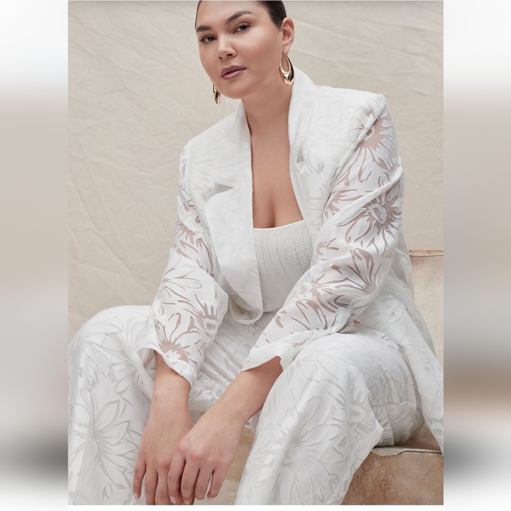 Eloquii Burnout Oversized Blazer Sheer White 14/16